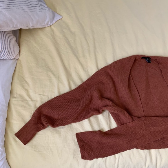 cropped tie sweater - Picture 4 of 7